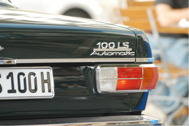 Früher ein alltägliches Bild, heute eine nur selten gesehene Rarität: Audi 100 LS. (Foto: Zietz)