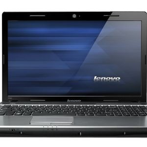 Das Notebook Z560 gehört zu den Neulingen der Multimedia-Reihe.