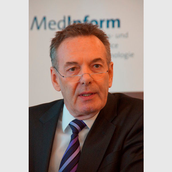 BV-Med-Geschäftsführer und Vorstandsmitglied Joachim M. Schmitt: „Der BV-Med steht mit seiner Expertise und seinem Vertretungsbereich beratend zur Seite, wenn es um die für die Branche wichtigsten Themen geht.“ (BV-Med)