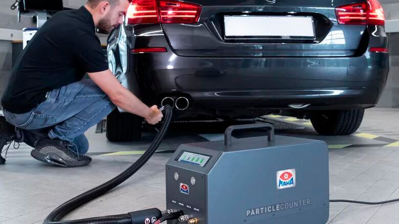 Ab dem 1.1.2023 sollen Euro-6/VI-Diesel-Fahrzeuge bei der AU mithilfe des Partikelzählverfahrens geprüft werden. Ab dem 1.1.2023 sollen Euro-6/VI-Diesel-Fahrzeuge bei der AU mithilfe des Partikelzählverfahrens geprüft werden.