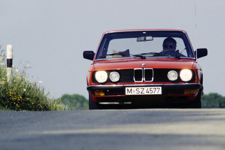 Mit 30 ein Oldie: BMW 524 td (Foto: BMW)