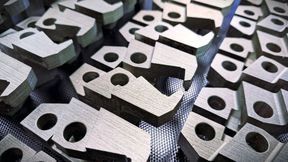 Greiferbacken aus hochstickstofflegiertem Stahl von Promateria. (Bild: GMH Gruppe)