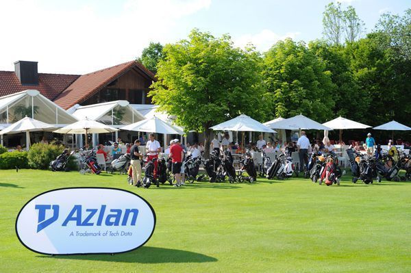 Bei bestem Wetter trafen sich 147 Teilnehmer in der Nähe des Starnberger Sees zum Azlan Golf Cup. (Archiv: Vogel Business Media)