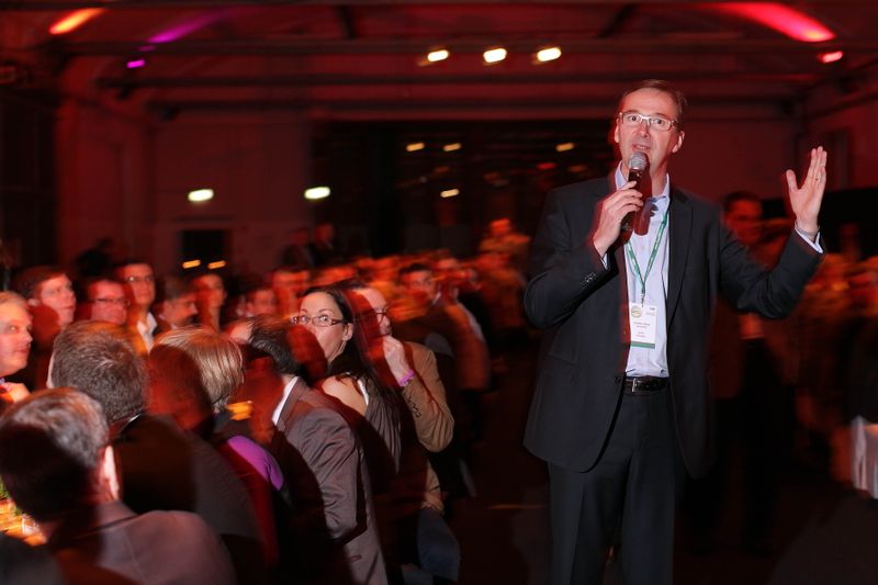Christophe Vanackére, Head of Sales und Marketing für Sage ERP X3, begrüßte die Gäste im Deutschen Historischen Museums zur Award-Verleihung. (Sage)