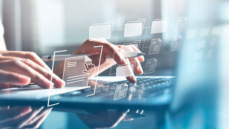 Mit Manufacturing-X soll ein Daten-Ökosystem entstehen, das den vertrauensvollen, auf offenen Standards basierenden Datenaustausch zwischen Unternehmen ermöglicht.(Bild:  tippapatt - stock.adobe.com)