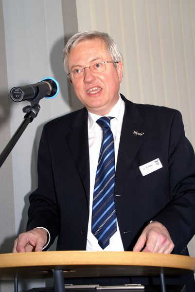 Zeichnet für die Einführung von rund 40 neuen Maschinen in den kommenden zwei Jahren verantwortlich: MAG-Entwicklungsschef Dr. Wolfgang Horn. Bild: Frank Fladerer (Archiv: Vogel Business Media)