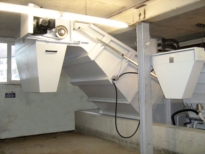 Bild 3: Die Anlage enthält einen großen Schlammräumer mit 45.000 l Inhalt, in dem die groben Partikel über Sedimentation ausgefiltert werden und das Öl Zeit zum Entgasen hat.  (Bild: Beck/Knoll)