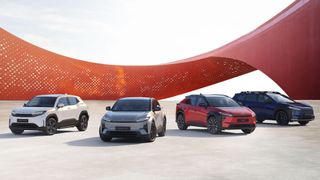 Toyota gewährt auf alle seine Modelle mit Stecker einen E-Bonus. (Bild: Toyota)