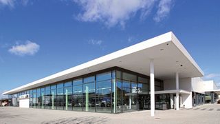 Der Standort Göppingen gehört zu den vier von der Entenmann-Gruppe übernommenen Autohäusern. (AHG-Gruppe)