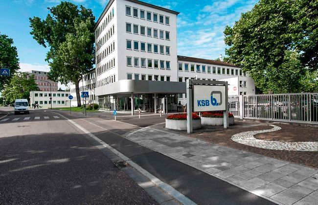 Blick auf das KSB-Verwaltungsgebäude in Frankenthal (KSB)