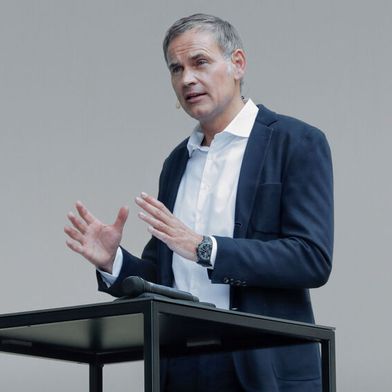 Oliver Blume hat bereits für die Konzernmarken Audi, Seat, Volkswagen und Porsche gearbeitet. (Bild: Porsche)