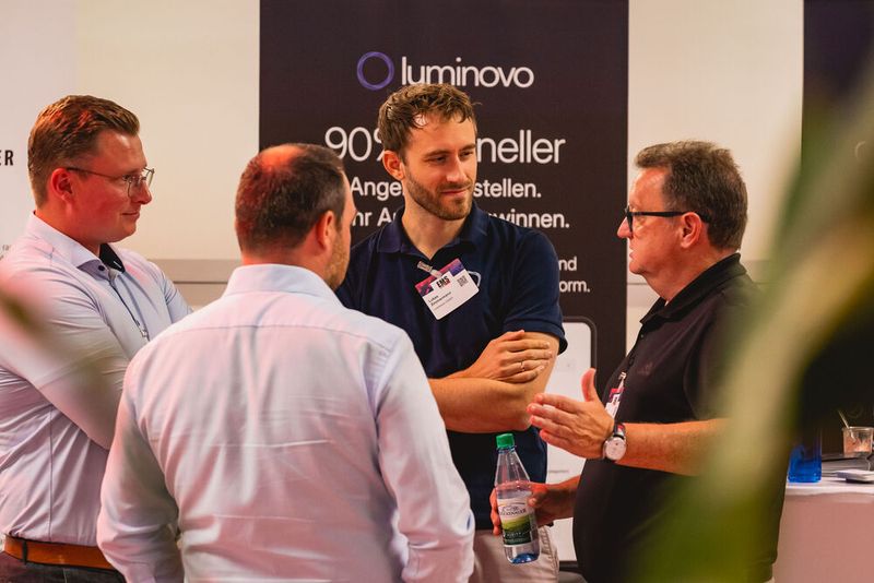 Impressionen vom 24. Würzburger EMS-Tag: Im Mittelpunkt standen aktuelle Branchenthemen, praxisnahe Impulse und insbesondere der persönliche Austausch innerhalb der EMS-Community. (Bild: Stefan Bausewein)
