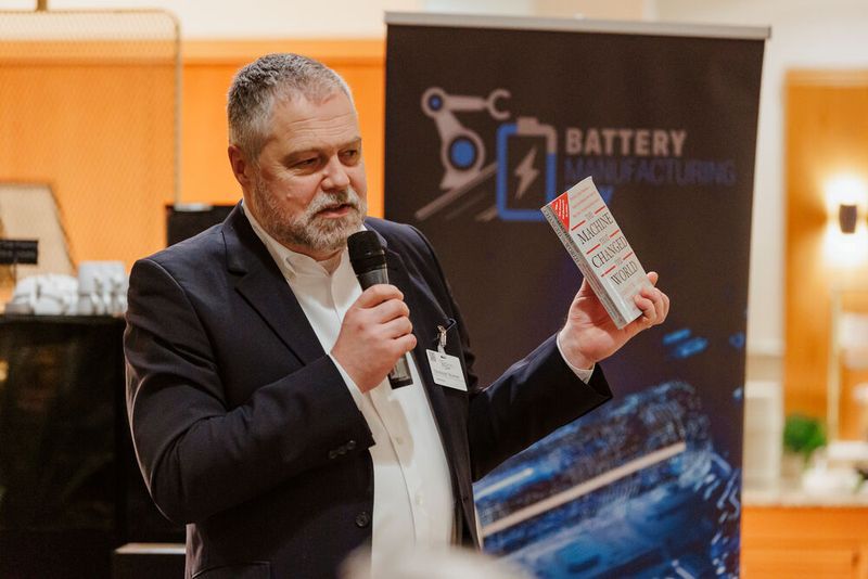 Christoph Stürmer, CS Beratung, illustrated the complexity of value chains in his keynote speech. (Image:Eidens-Holl)