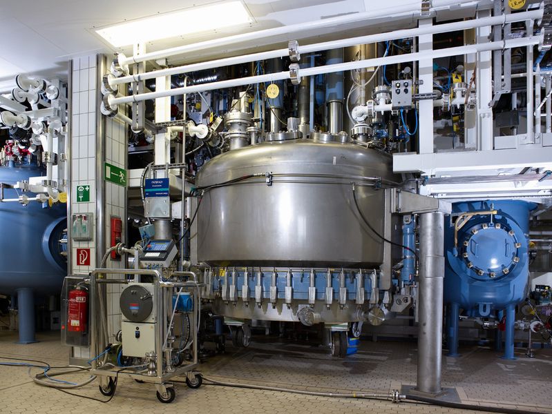 Filtertrockner zur Produktisolierung im neuen CGMP-Betrieb  (Bild: Lanxess)