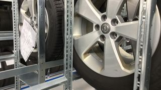 Reifenregale_online_kaufen_ab_Hersteller ()