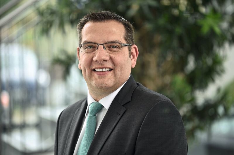 Jörg Breuer von Indunorm: „Wir liefern nicht nur die hochwertigen Komponenten. Wir übernehmen auch die technische Beratung vor Ort.“ (Indunorm Bewegungstechnik GmbH)