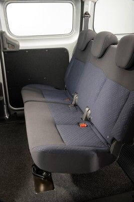 Der elektrische Kleintransporter Nissan e-NV200 verbindet das Beste aus zwei Welten (Nissan)