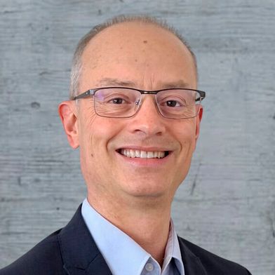 Prof. Dr. Jürg Meierhofer, Leiter des Forschungsschwerpunkts «Smart Services and Operations» am Institut für Data Science (IDS) der ZHAW School of Engineering:«Service und Instandhaltung gehören zusammen.» (Bild: ZHAW)