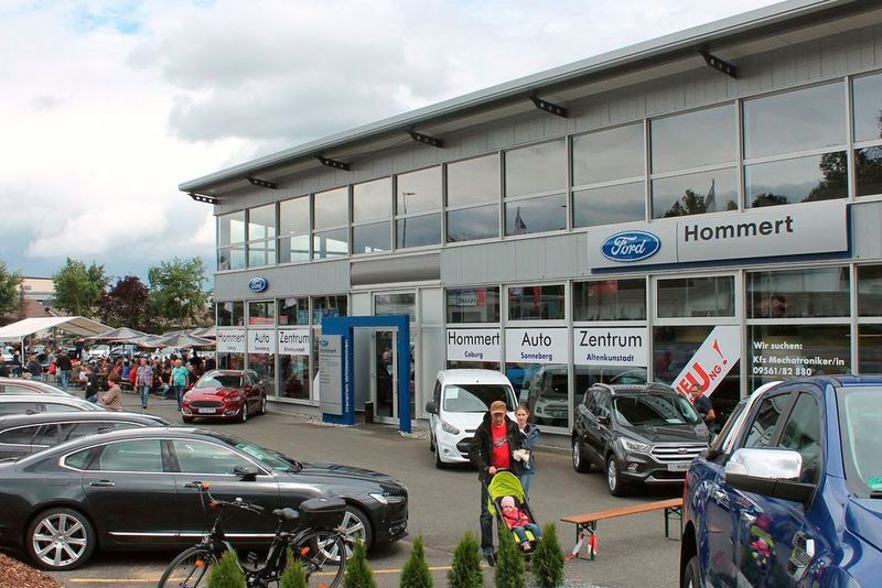 Am vergangenen Wochenende eröffnete der dritte Hommert-Standort in Altenkunstadt. (Hommert)