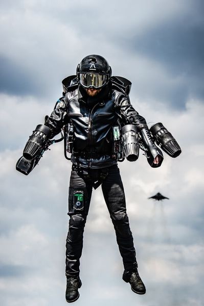 Das Antriebssystem hat eine Leistung von 1.000 PS und ermöglicht damit laut Hersteller Fluggeschwindigkeiten von über 70 km pro Stunde. (Rich Cooper)