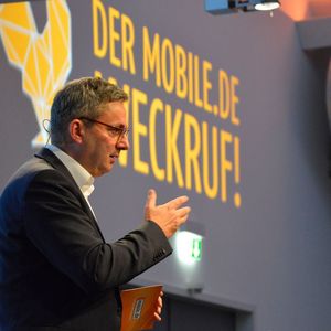 (Achter / »kfz-betrieb«)