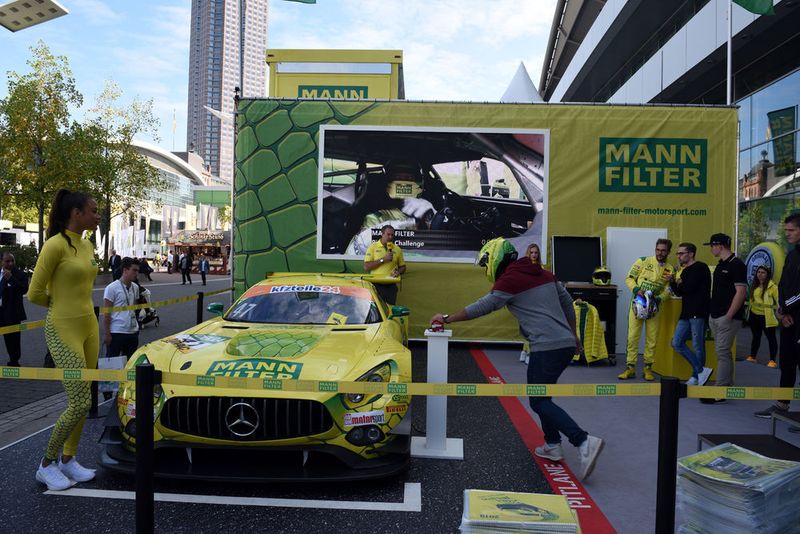 An Dynamik fehlte es bei der 25. Automechanika dennoch nicht, wie dieser Schnappschuss vom Außengelände zeigt. (Oliver Mack)