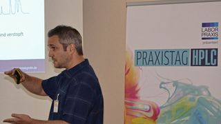 Christian Weyer auf dem Praxistag HPLC 2019 in Köln (LABORPRAXIS/Ottleben)