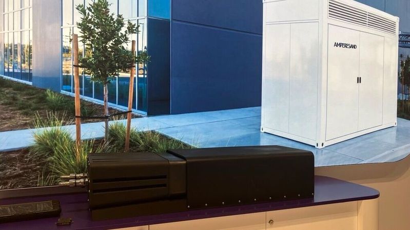 At PCIM 2026, Amperesand showcased a SiC-based solid-state transformer for medium-voltage grids. The modular system is designed to replace traditional power transformers and downstream converter stages in certain applications, such as data centers, energy storage infrastructure, or port power solutions.(Image: VCG)
