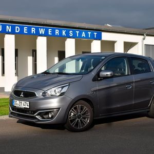 (Holz / »kfz-betrieb«)