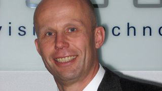 Holger Stetefeld ist für den Vertrieb der Röntgeninspektionssysteme von Viscom in Europa zuständig (Archiv: Vogel Business Media)
