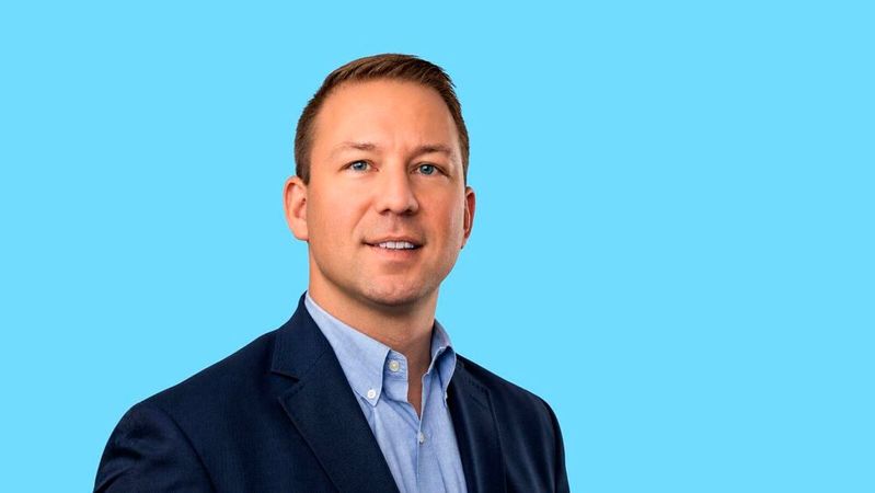 Mitchell Plonski wurde zum neuen Senior VP Global Public Sector bei NinjaOne ernannt.(Bild:  Ninja One, berarbeitet mit Canva)