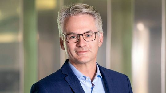 Der Wirtschaftsverband Stahl- und Metallverarbeitung (WSM) sieht mit kritischem Blick auf die Entwicklung des Standorts Deutschland. Der WSM-Hauptgeschäftsführer Christian Vietmeyer: „Wir brauchen einen heißen Herbst in der Politik, um wieder Schubkraft für Wachstum zu generieren!“(Bild:  Chris Goettert)