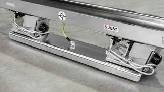 Die Dosierrinnen sind eine kompakte Ausführung von Magnetschwingförderrinnen für Volumenströme bis 5 m³/h – oder je nach Produkt und Anwendungsfall auch darüber. (Bild: Jöst)