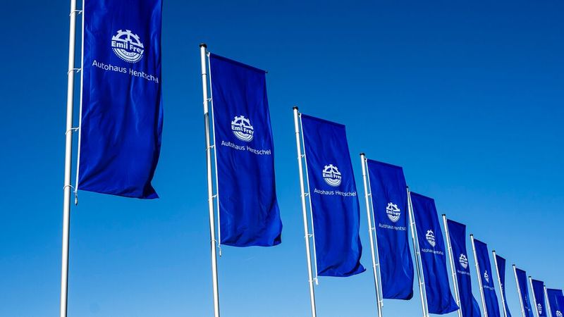 Das Unternehmen verfügt in Deutschland über 15 Gesellschaften. Eine davon ist das Autohaus Hentschel. (Bild: Emil Frey Deutschland)