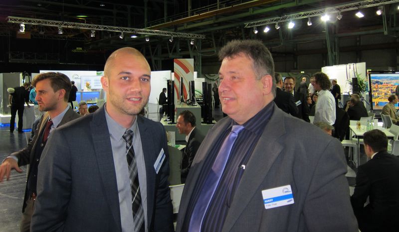Julian Fodermeyer (l.), Samsung, mit Frido Thiel, Jöllenbeck ()