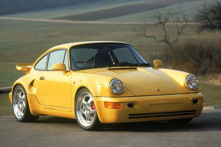 Der 911 Turbo als Leichtbau aus dem Jahr 1992, Typ 964. (Foto: Porsche)