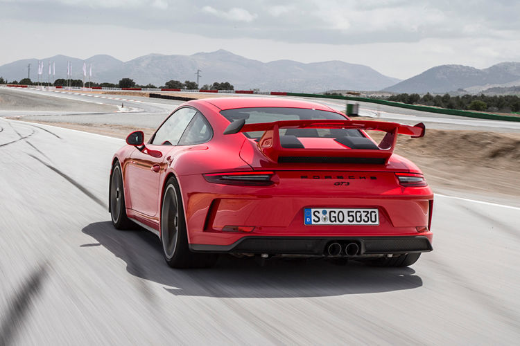 Dunlop hat mit Porsche einen Sportreifen für den neuen 911 GT3 entwickelt. (Porsche)