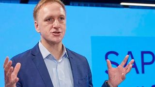 Das war wohl ein Tick zu heftig! SAP-Technologievorstand Jürgen Müller ist nach einem nicht näher beschriebenen Fauxpax auf einer Veranstaltung des Unternehmens in Ungnade gefallen. Schon Ende des Monats muss er seinen Hut nehmen. (Bild: SAP)