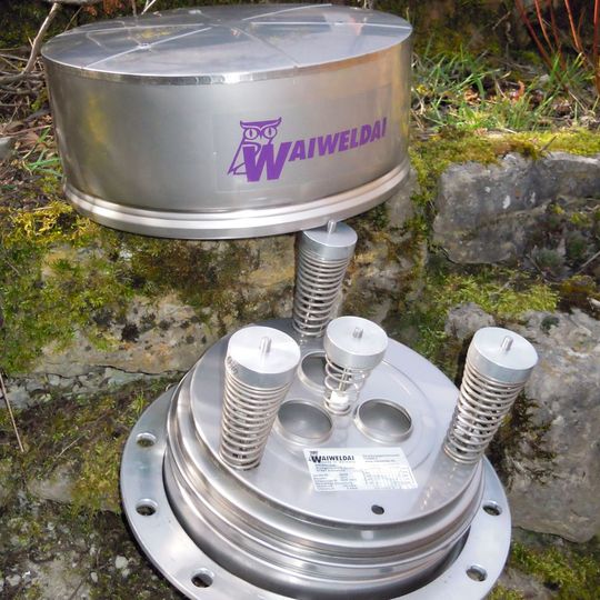 Gehäuse und Federn des Druckausgleichsventil sind aus Edelstahl Rostfrei, was eine lange Haltbarkeit und Stabilität gewährleistet.(Bild:  Waiweldai)