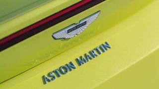 Ist mit einem Absatzrückgang ins Jahr 2024 gestartet: Aston Martin. (Bild: Aston Martin)