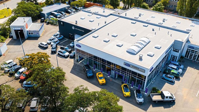 Ford Kadea in Berlin: Am Standort Zehlendorf integrierte das Automobilforum Kadea Leapmotor ins Markenportfolio. (Bild:  Marketingagentur Love Harder)