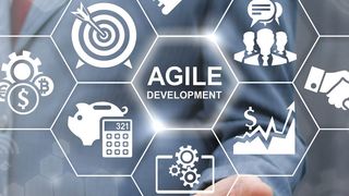 Aufgrund der kurzen Lebenszyklen smarter Produkte müssen für deren Entwicklung neue, agile Methoden eingesetzt werden. (wladimir1804)