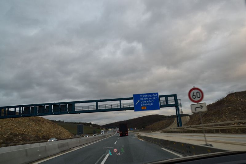 Also ging es weiter in Richtung Randersacker.  (Bild: Michel/»kfz-betrieb«)