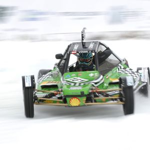 Das Eisrennen in Zell am See hatte fast fünf Jahrzehnte pausiert - jetzt ist es zurück.