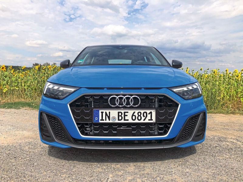 Die 250 Newtonmeter Drehmoment stehen bereits ab 1.500 Touren zur Verfügung. (Jens Scheiner/»Automobil Industrie«)