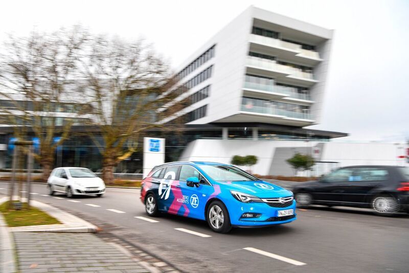 ZF Dream Car – das Auto, dessen künstliche Intelligenz auch lernt, wenn das Auto gar nicht fährt. (ZF Friedrichshafen AG)