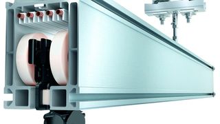 Kranfahrwerk mit leichtgängigen Laufrollen aus Guss-Polyamid von Licharz. (Bild: Demag)