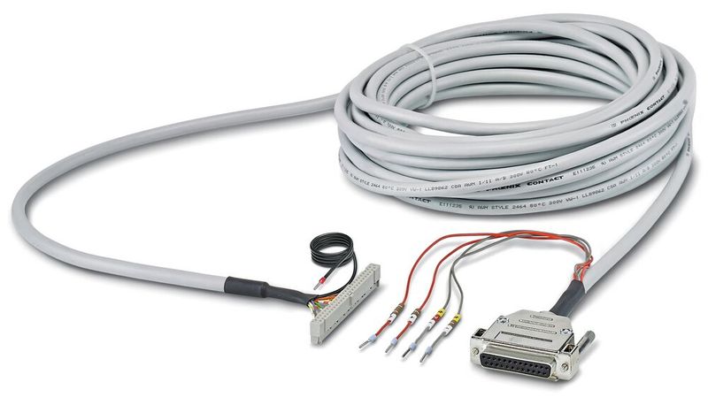 Bild 2: Eine Umrüstung umfasst nicht immer nur die Signale. Eine neue Steuerung erfordert möglicherweise ein neues Spannungsversorgungskonzept. Das Bild zeigt ein individuelles D-SUB-Systemkabel mit zusätzlicher Spannungseinspeisung nach Kundenwunsch. (Bild: Phoenix Contact)