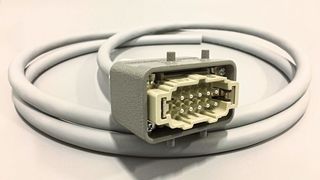 RS Components nimmt exklusives Sortiment häufig verwendeter Kabel- und Steckverbinder-Kombinationen, welche auf Hartings Han-Serie von Steckverbinderkomponenten basieren, ins Sortiment auf. (RS Components )