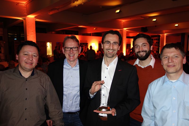 Immer, wenn ich Martin Mayr, Cancom, treffe, erhält er eine Auszeichnung. (Bild: IT-BUSINESS)